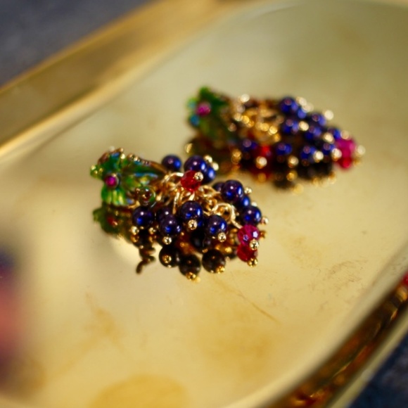 New 14K Grape fun leaf studs dangle drop earrings - Picture 7 of 7